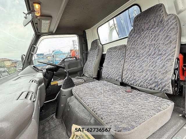 Isuzu ELF TRUCK 2003-08 8666092-13