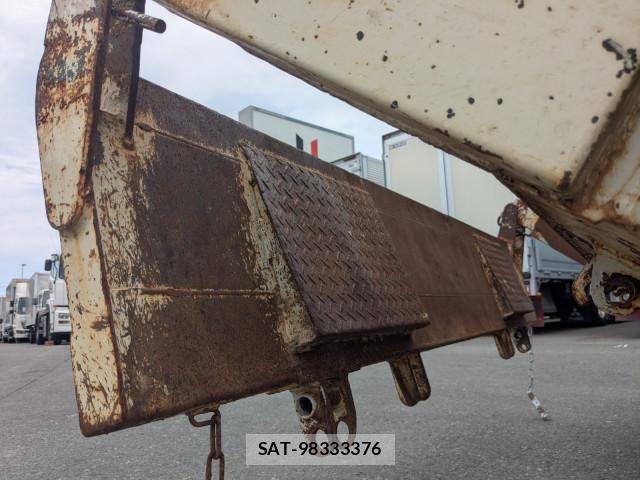 Isuzu ELF TRUCK 2020-01 8658911-8