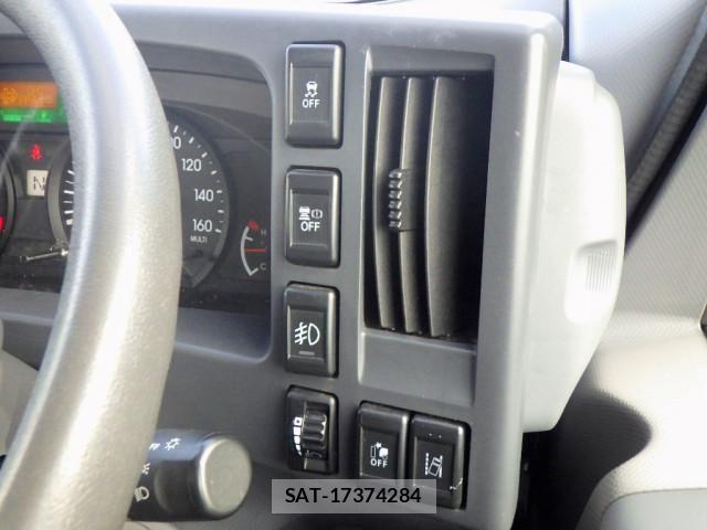 Isuzu ELF TRUCK 2021-04 8658921-18