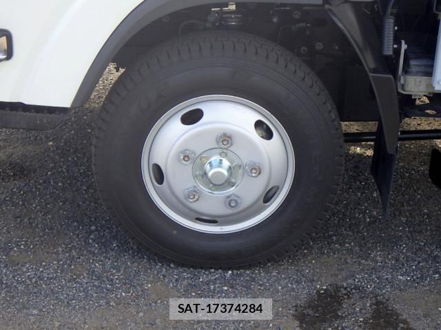 Isuzu ELF TRUCK 2021-04 8658921-21