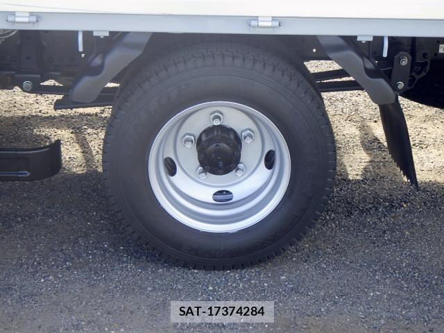 Isuzu ELF TRUCK 2021-04 8658921-22