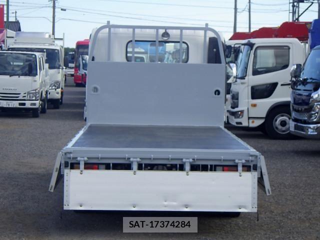Isuzu ELF TRUCK 2021-04 8658921-6