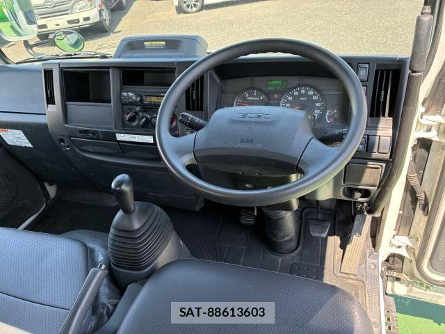 Isuzu ELF TRUCK 2022-09 8658925-4