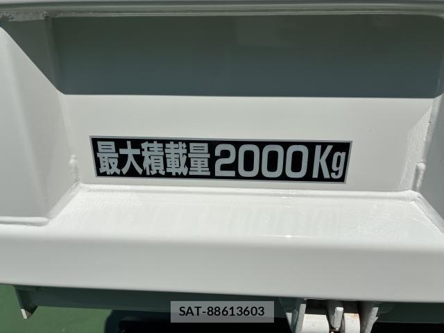 Isuzu ELF TRUCK 2022-09 8658925-8