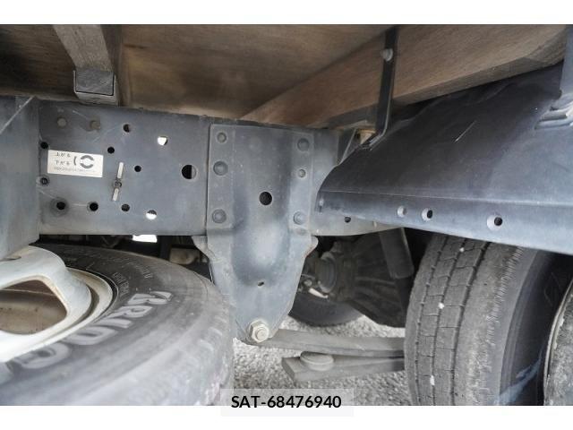 Isuzu ELF TRUCK 2014-05 8666094-11