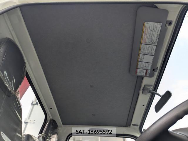 Isuzu ELF TRUCK 2019-06 8658920-20