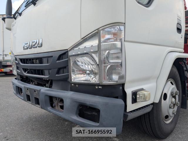 Isuzu ELF TRUCK 2019-06 8658920-26