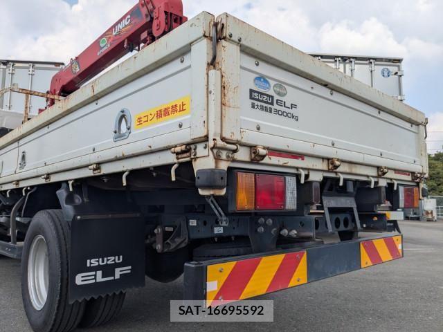 Isuzu ELF TRUCK 2019-06 8658920-5