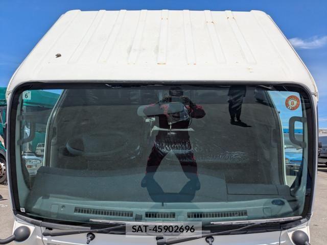 Isuzu ELF TRUCK 2019-06 8658915-27