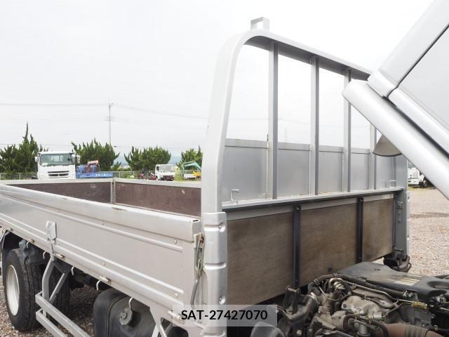Isuzu ELF TRUCK 2011-11 8658934-9