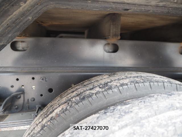 Isuzu ELF TRUCK 2011-11 8658934-27