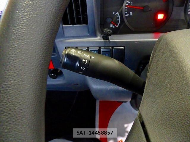 Isuzu ELF TRUCK 2017-11 8658924-19