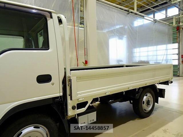 Isuzu ELF TRUCK 2017-11 8658924-23