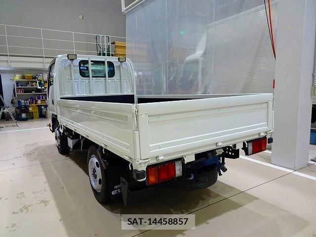 Isuzu ELF TRUCK 2017-11 8658924-3