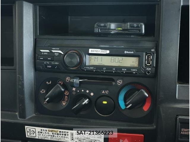 Isuzu ELF TRUCK 2021-05 8658931-9