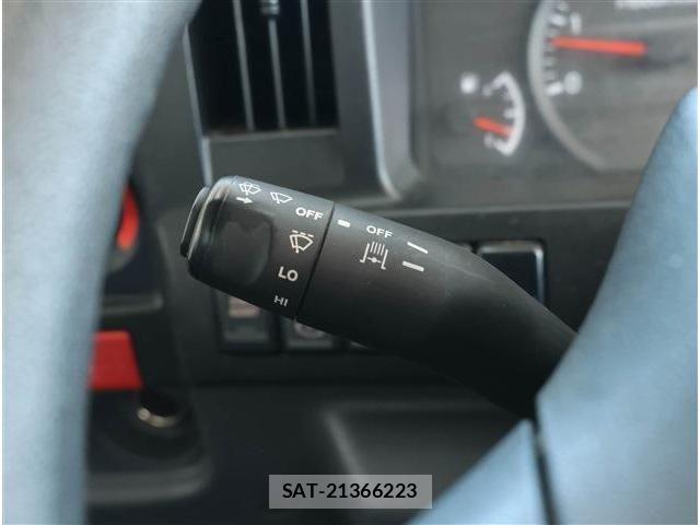 Isuzu ELF TRUCK 2021-05 8658931-25