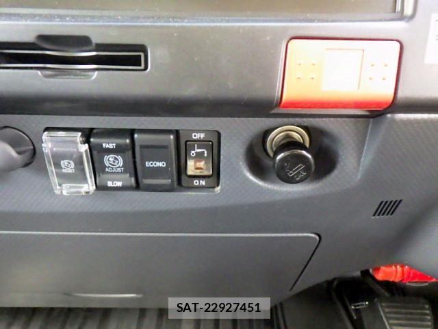 Isuzu ELF TRUCK 2022-08 8658913-21