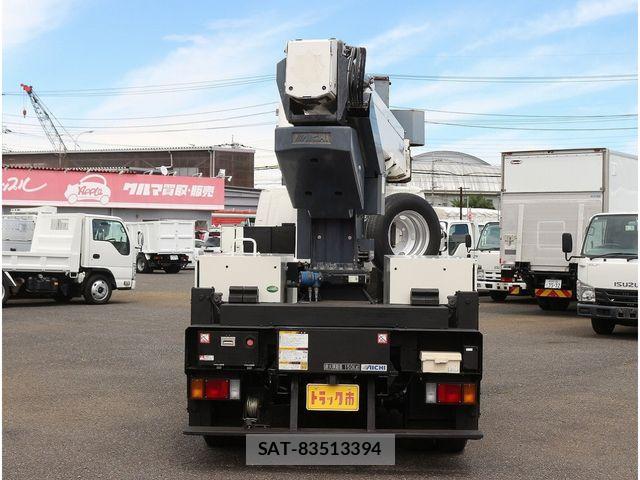 Isuzu ELF TRUCK 2021-04 8658914-7