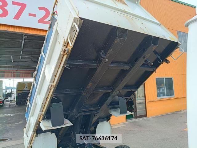 Isuzu ELF TRUCK 2018-07 8658928-13
