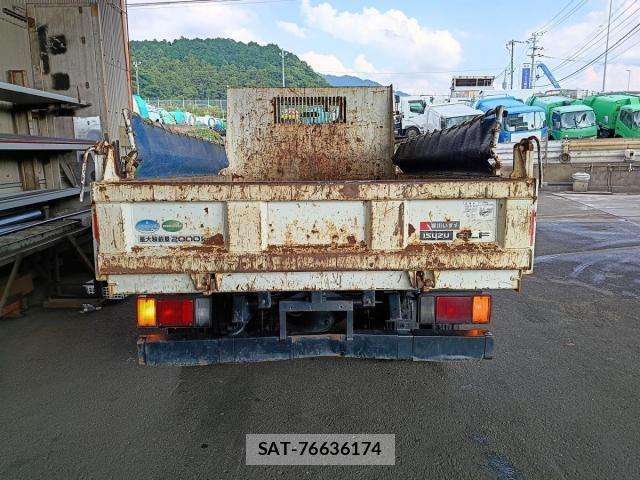 Isuzu ELF TRUCK 2018-07 8658928-18