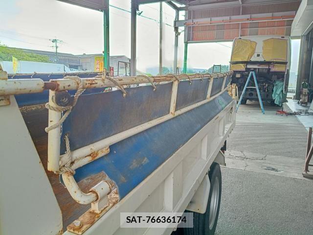 Isuzu ELF TRUCK 2018-07 8658928-20