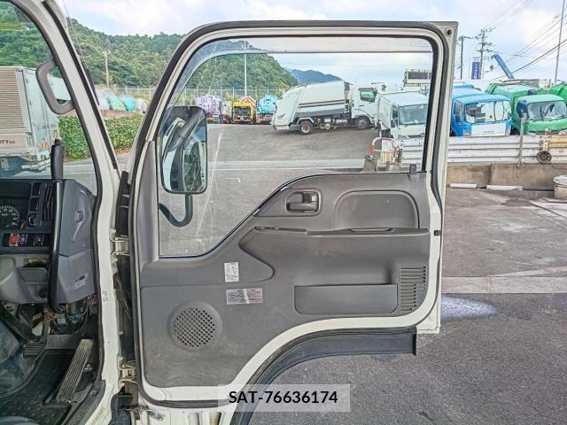 Isuzu ELF TRUCK 2018-07 8658928-26