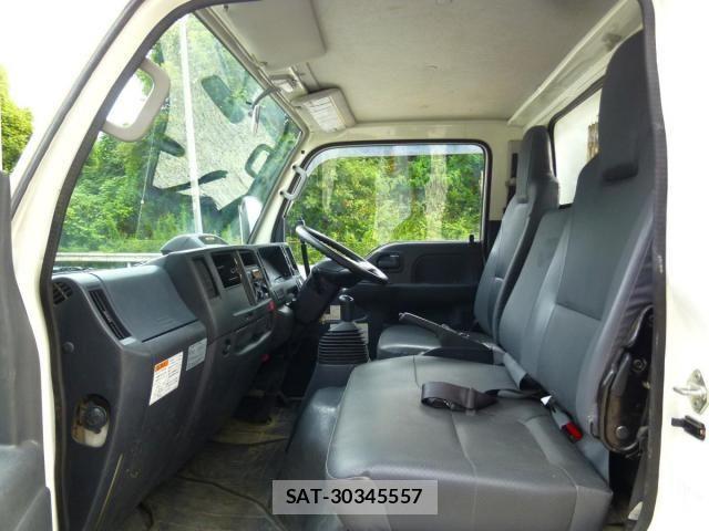 Isuzu ELF TRUCK 2023-06 8666090-29