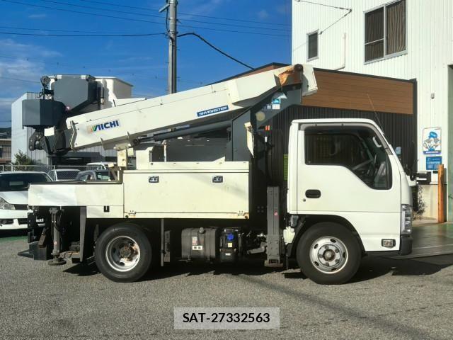 Isuzu ELF TRUCK 2021-03 8658909-2