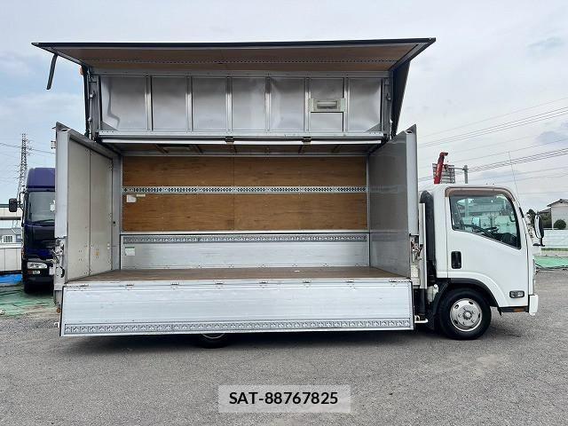 Isuzu ELF TRUCK 2012-02 8658935-11