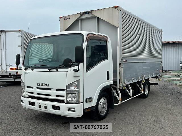 Isuzu ELF TRUCK 2012-02 8658935-1