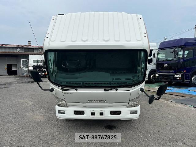 Isuzu ELF TRUCK 2012-02 8658935-3
