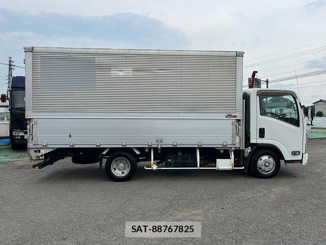Isuzu ELF TRUCK 2012-02 8658935-5