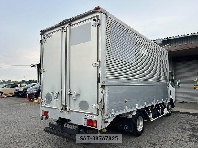 Isuzu ELF TRUCK 2012-02 8658935-6