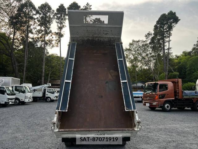 Isuzu ELF TRUCK 2019-07 8658930-11