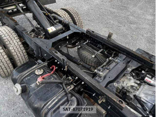 Isuzu ELF TRUCK 2019-07 8658930-18