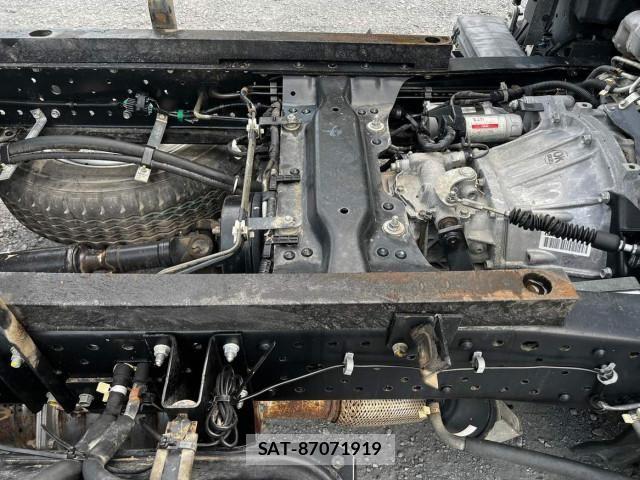 Isuzu ELF TRUCK 2019-07 8658930-24