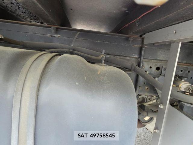 Isuzu ELF TRUCK 2016-09 8658941-15
