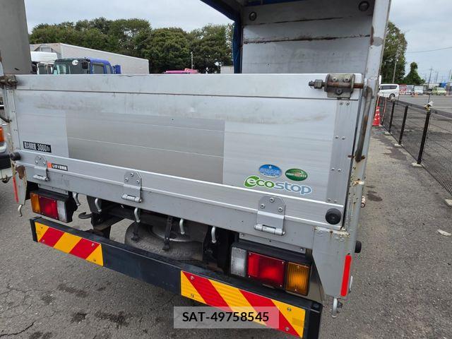 Isuzu ELF TRUCK 2016-09 8658941-19