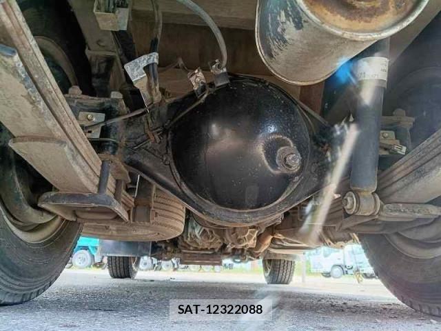 Isuzu ELF TRUCK 2014-02 8658932-26