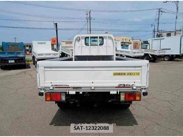 Isuzu ELF TRUCK 2014-02 8658932-8