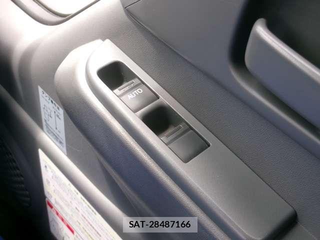 Isuzu ELF TRUCK 2021-04 8666091-11