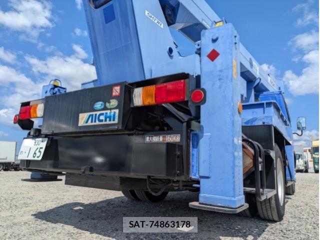 Isuzu ELF TRUCK 2013-08 8658923-5