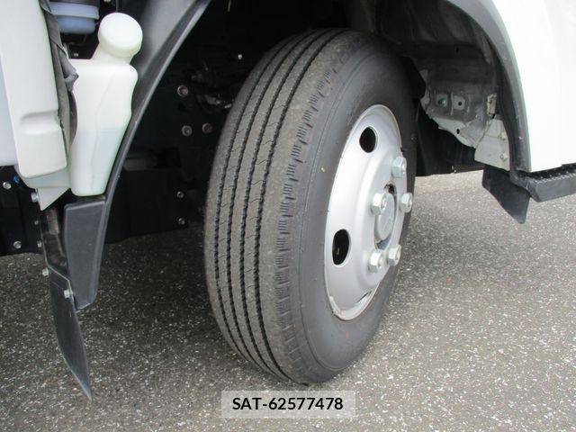 Isuzu ELF TRUCK 2025-09 8666089-11