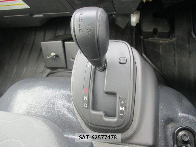 Isuzu ELF TRUCK 2025-09 8666089-21