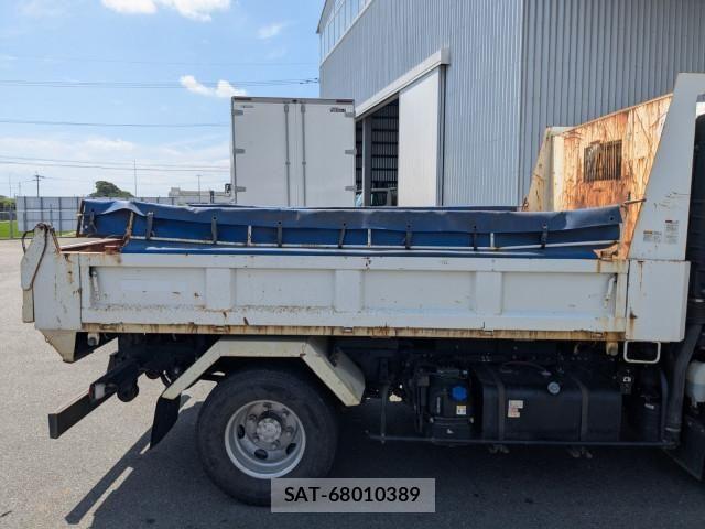 Isuzu ELF TRUCK 2020-01 8658910-14