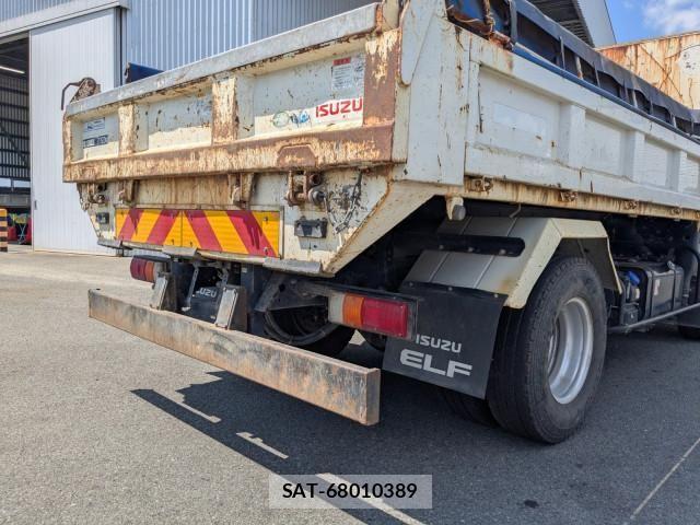 Isuzu ELF TRUCK 2020-01 8658910-5