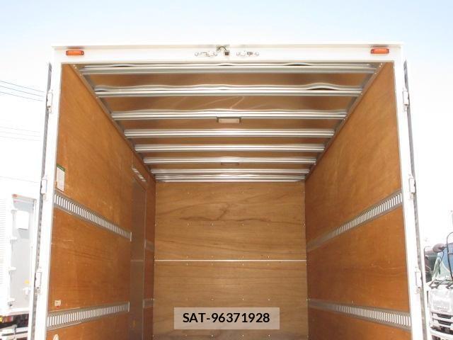 Isuzu ELF TRUCK 2021-07 8685493-23