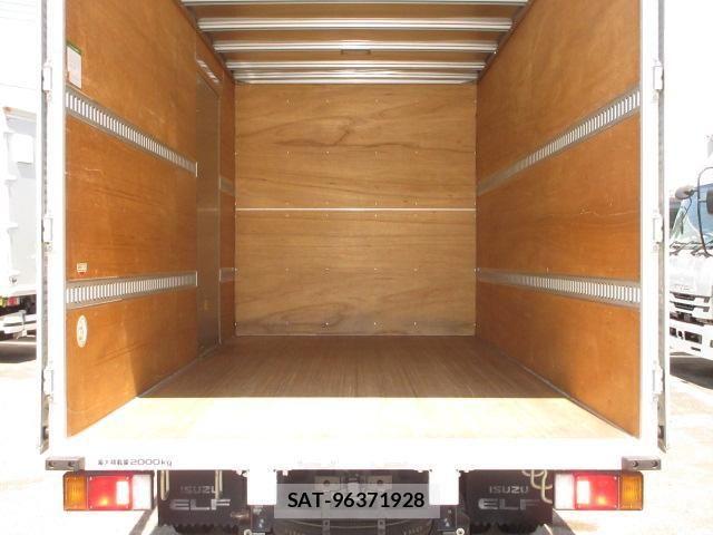 Isuzu ELF TRUCK 2021-07 8685493-24