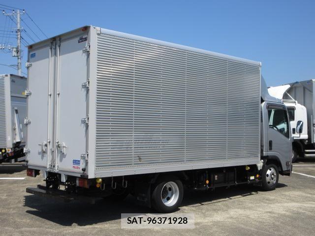 Isuzu ELF TRUCK 2021-07 8685493-2