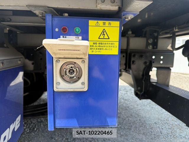 Isuzu ELF TRUCK 2016-05 8685495-19